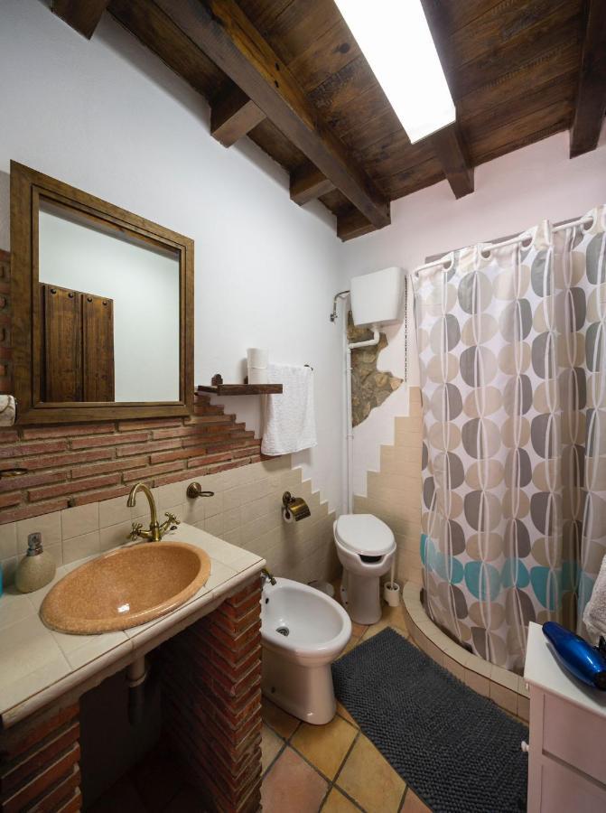 La Pedriza Del Serval Montefrío Exteriör bild